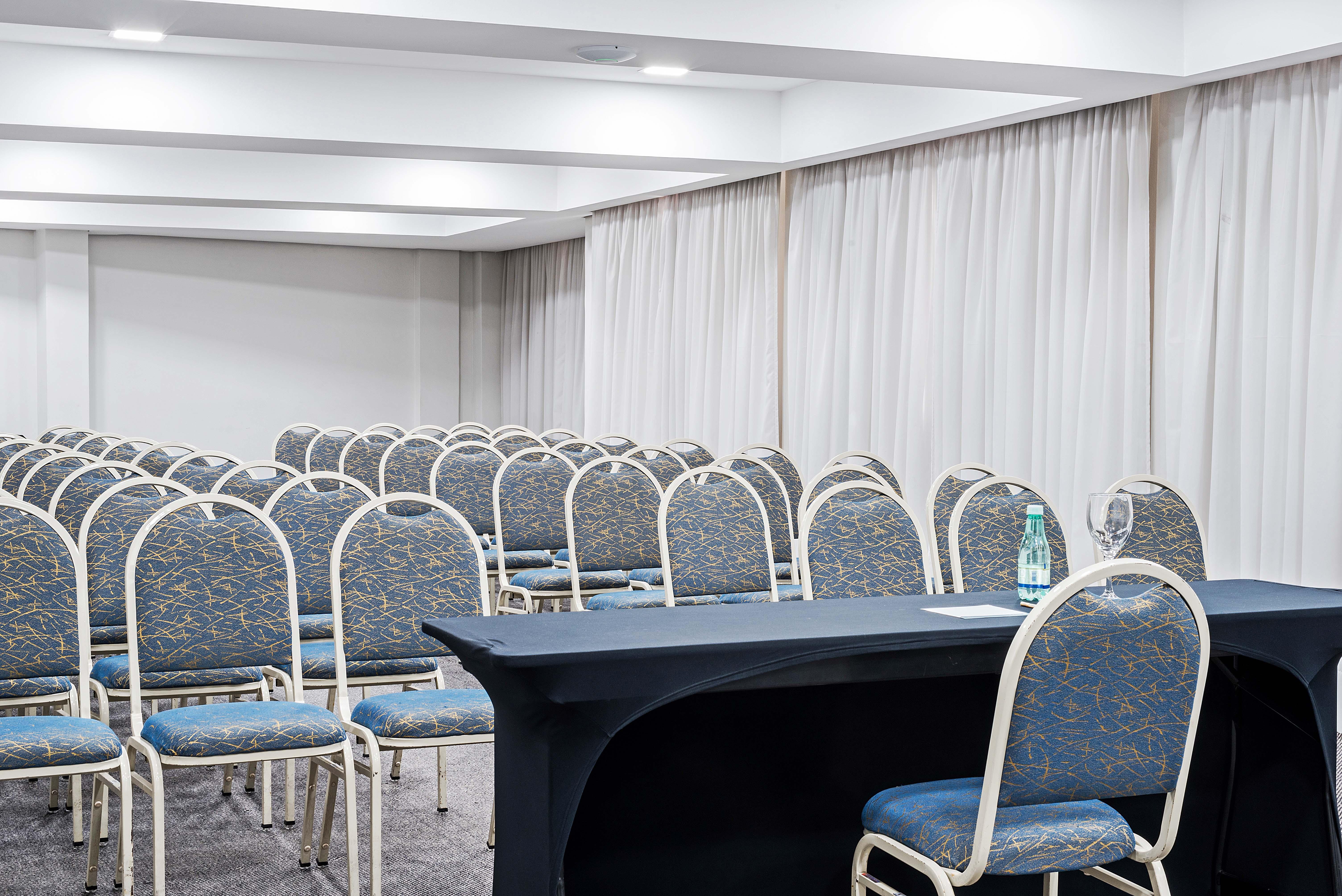 Rede Andrade Braz Hotel Curitiba Luaran gambar