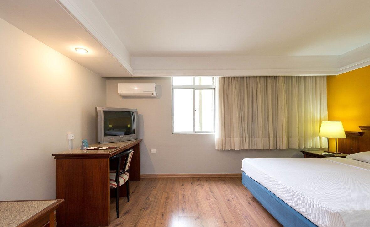 Rede Andrade Braz Hotel Curitiba Luaran gambar